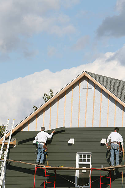 Best Moving and Downsizing Cleanouts  in West Athens, CA